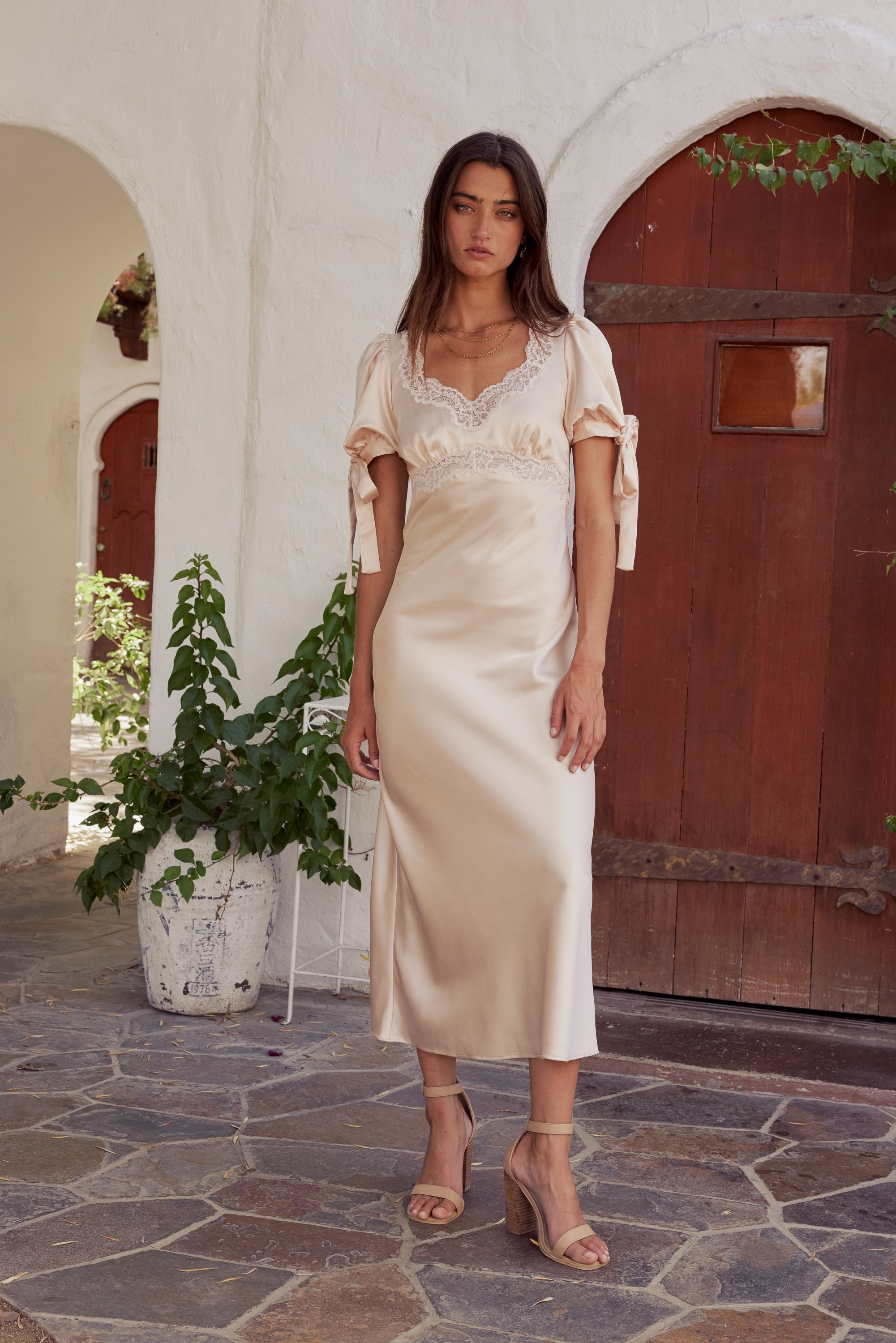Amanda Lace Trim Maxi Dress in Blush